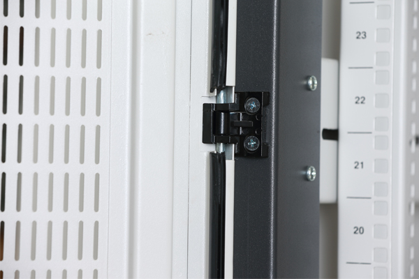FR-8145 FR 19" PERFORATION EXPORT SERVER RACK 45U (80X110 cm.)